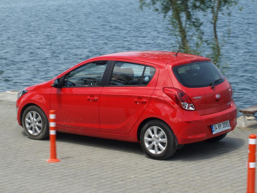  Hyundai i20 5-Door 2012 года  (фото 3 из 19)
